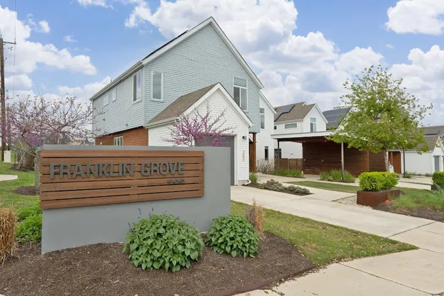 $4,000 | 3600 Clary Way, Austin, TX 78723