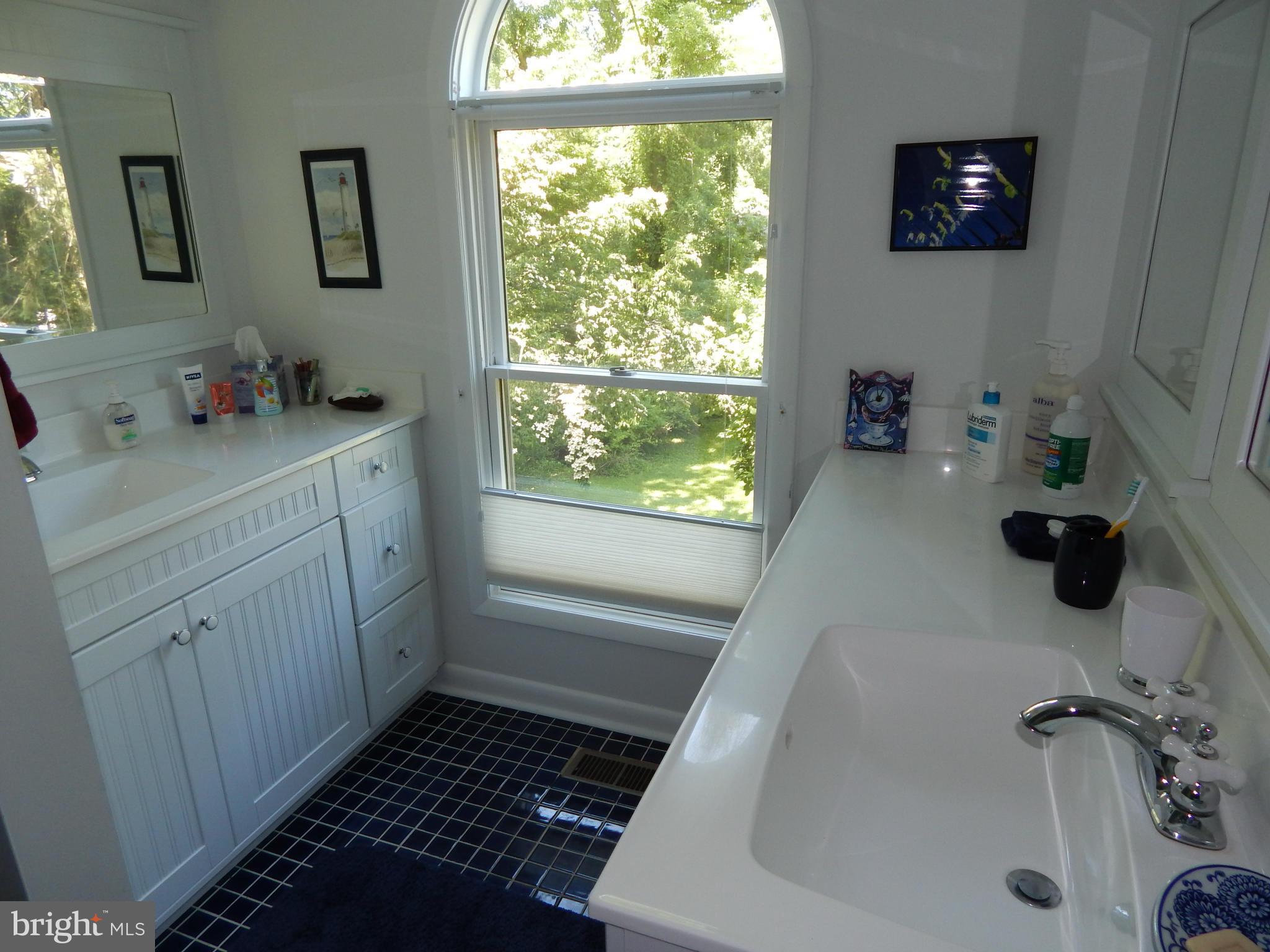 2387 Acacia Road Port Republic, MD 20676 - Photo 15 of 20 Bath