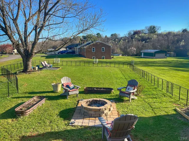 $334,900 | 2229 Cedar Gate Road, Madison Heights, VA 24572