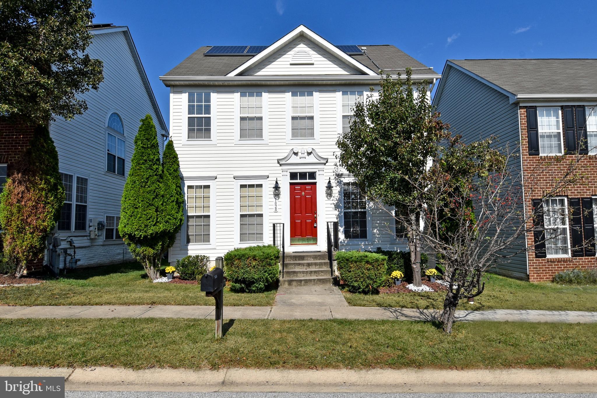7828 Callington Way Hanover, MD 21076 - Photo 1 of 41 4 BEDROOM 3.5 BATH COLONIAL TOTALING 2,936SQ. FT.