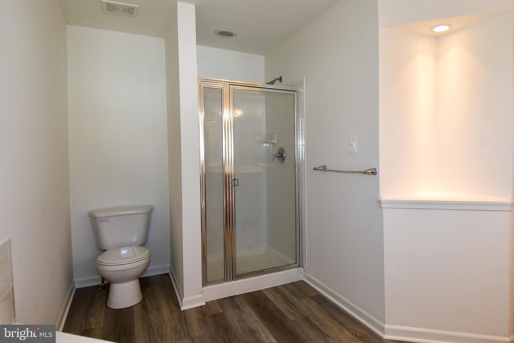 7828 Callington Way Hanover, MD 21076 - Photo 25 of 41 UPPER LEVEL PRIMARY BATHROOM HAS SEPARATE SHOWER