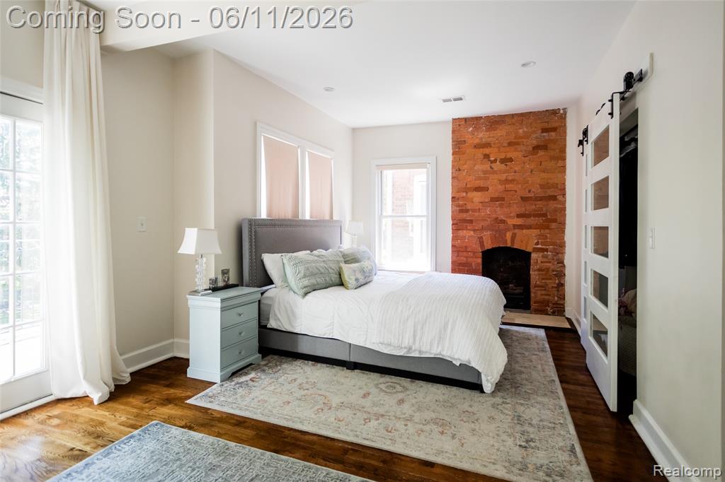227 Melbourne Street Detroit, MI 48202 - Photo 30 of 50