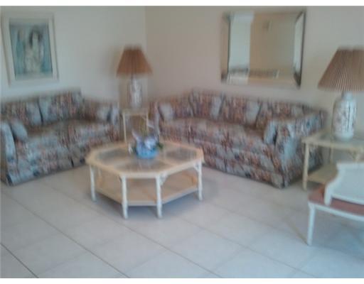 2076 Guildford East, Unit 2076 Boca Raton, FL 33434 - Photo 4 of 7 Additional Photo