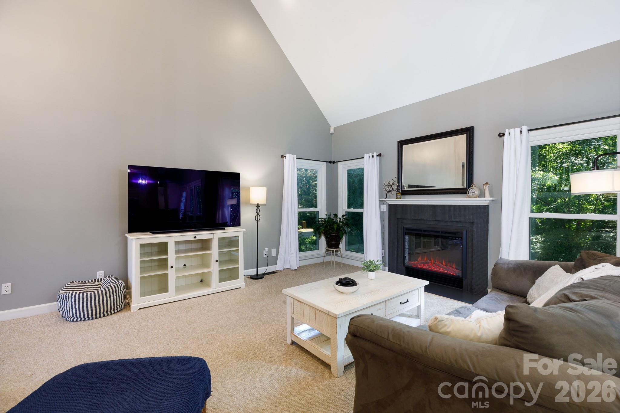 201 Wessex Way Fort Mill, SC 29708 - Photo 8 of 42
