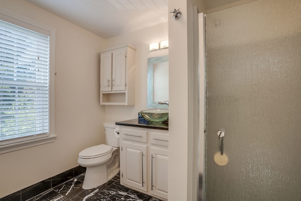 10 Fox Run Road, Unit 2 Amherst, NH 03031 - Photo 19 of 30