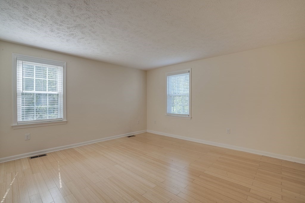 10 Fox Run Road, Unit 2 Amherst, NH 03031 - Photo 21 of 30