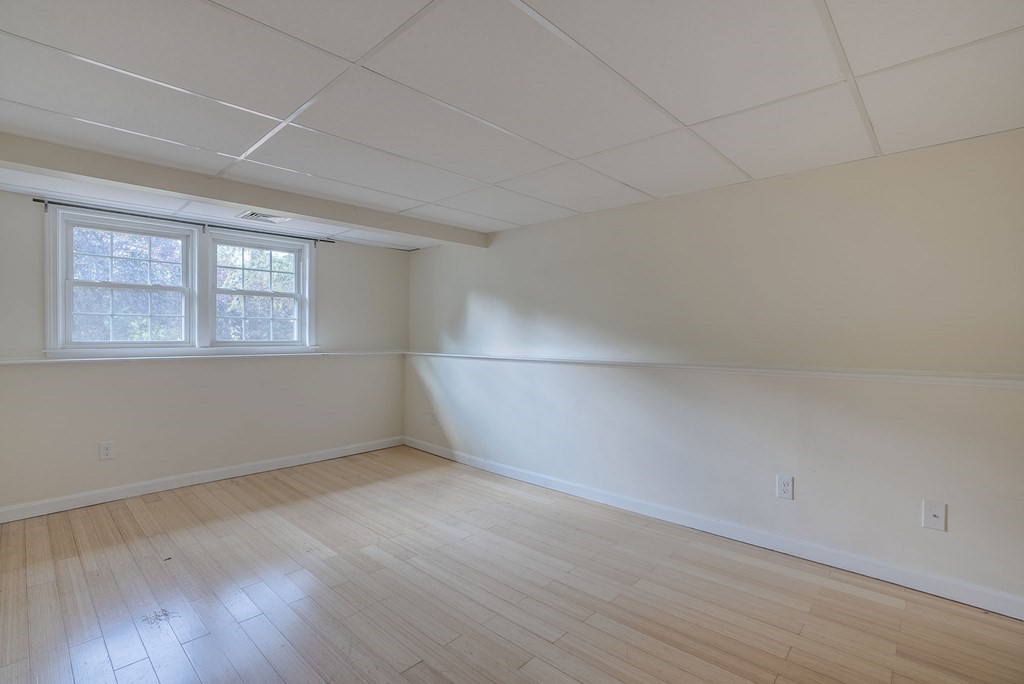 10 Fox Run Road, Unit 2 Amherst, NH 03031 - Photo 28 of 30