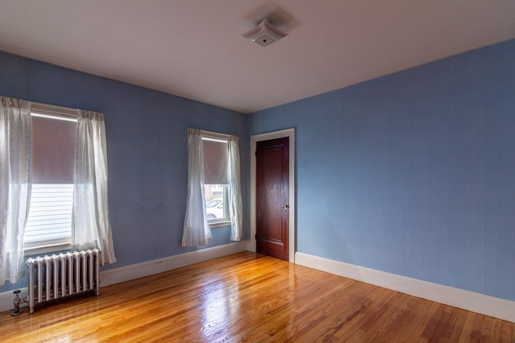 4 Devon Avenue Beverly, MA 01915 - Photo 8 of 20