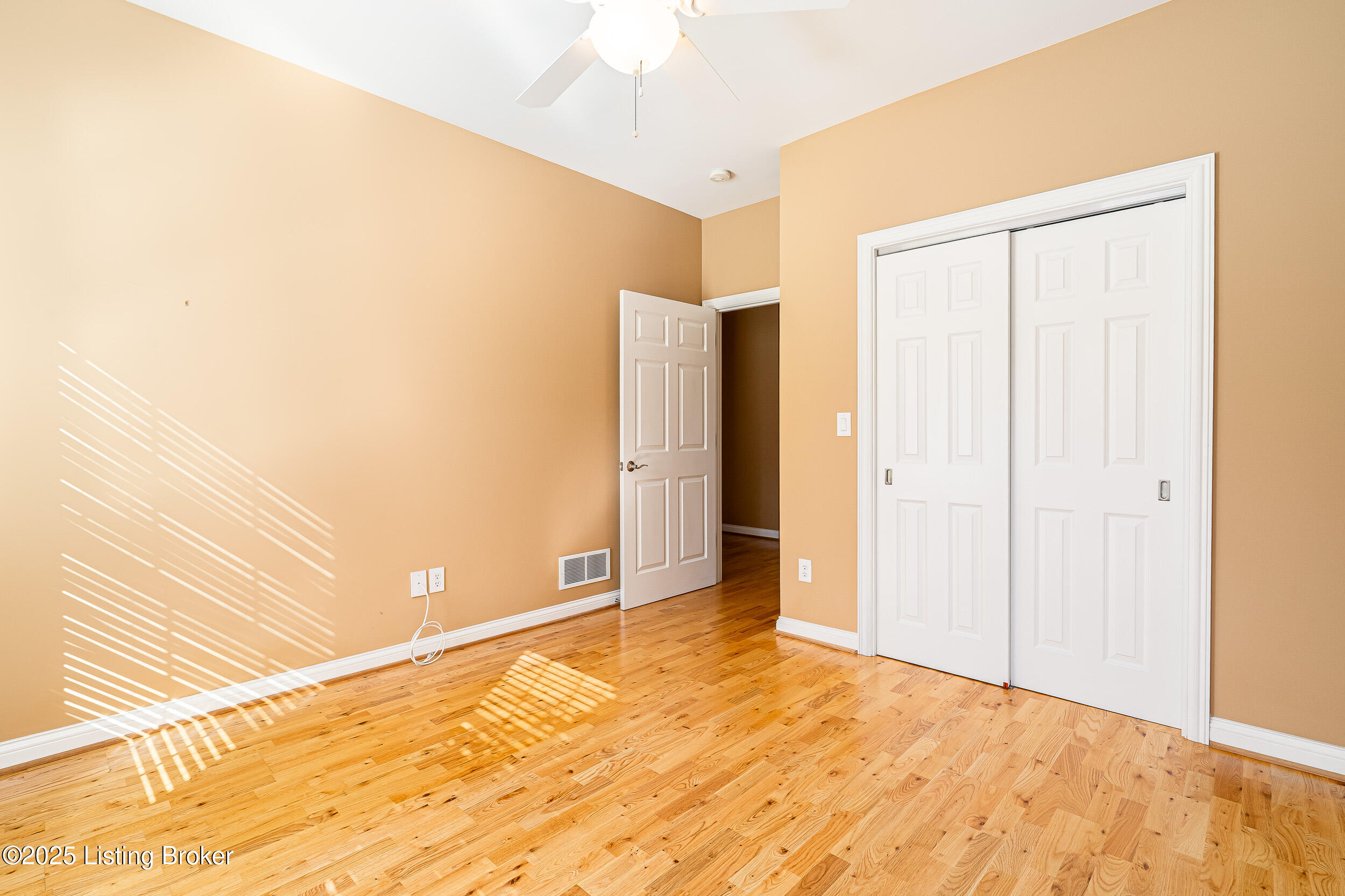 10611 Riva Road Louisville, KY 40223 - Photo 30 of 42 10611 Riva Road-43