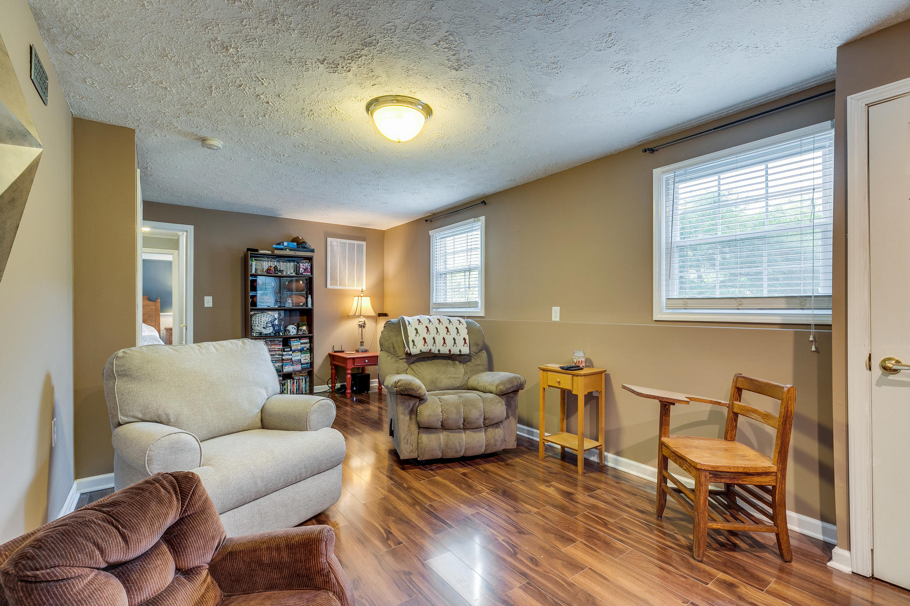 203 Cedar Branch Road Kingsport, TN 37664 - Photo 34 of 45 034