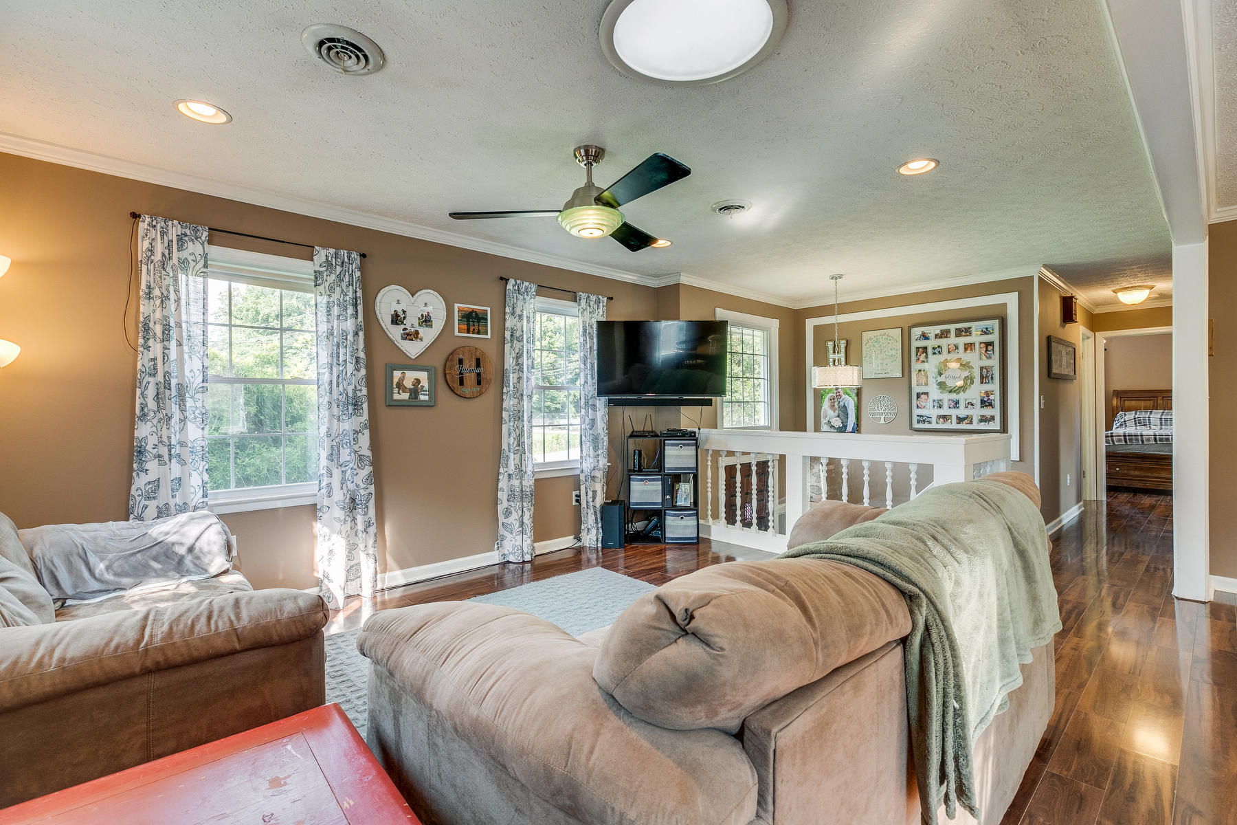 203 Cedar Branch Road Kingsport, TN 37664 - Photo 8 of 45 008
