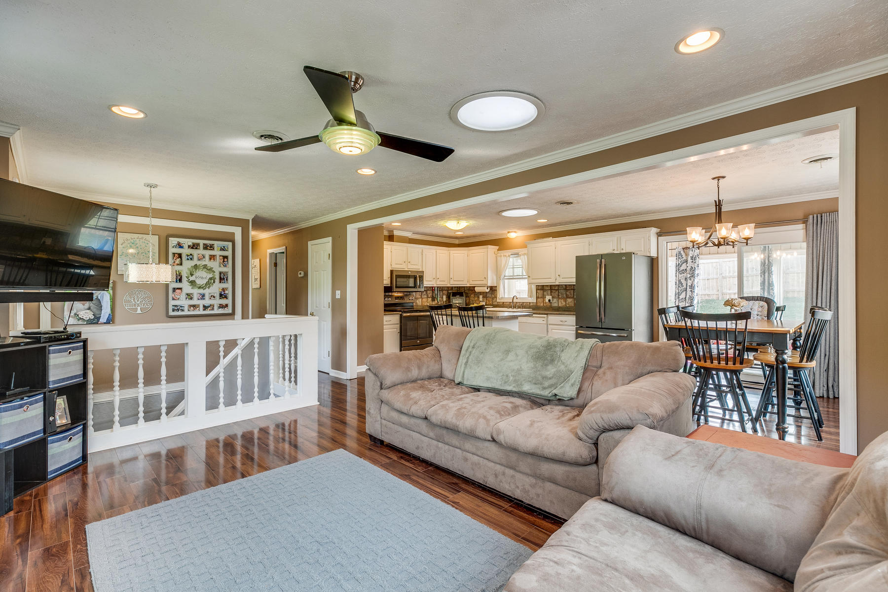203 Cedar Branch Road Kingsport, TN 37664 - Photo 9 of 45 009