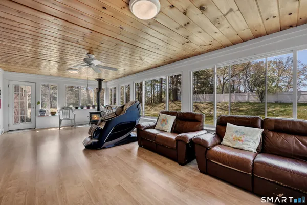 $599,900 | 25 Doria Lane, South Windsor, CT 06074