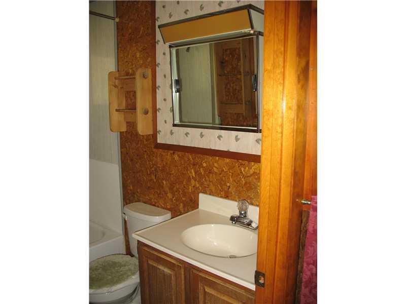 1487 Elliotsville Road Guilford, ME 04443 - Photo 18 of 31 Bathroom.