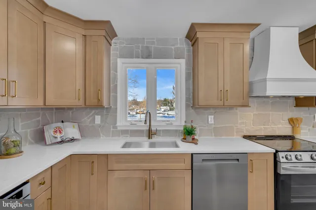 $675,000 | 568 Flock Road, Trenton, NJ 08690