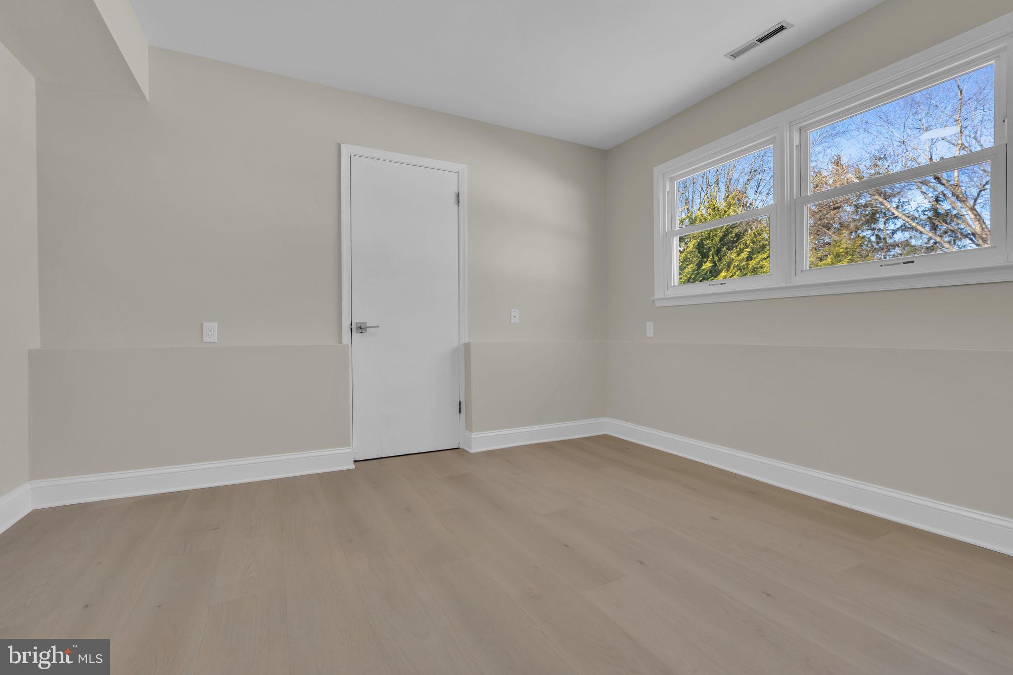 568 Flock Road Trenton, NJ 08690 - Photo 39 of 44