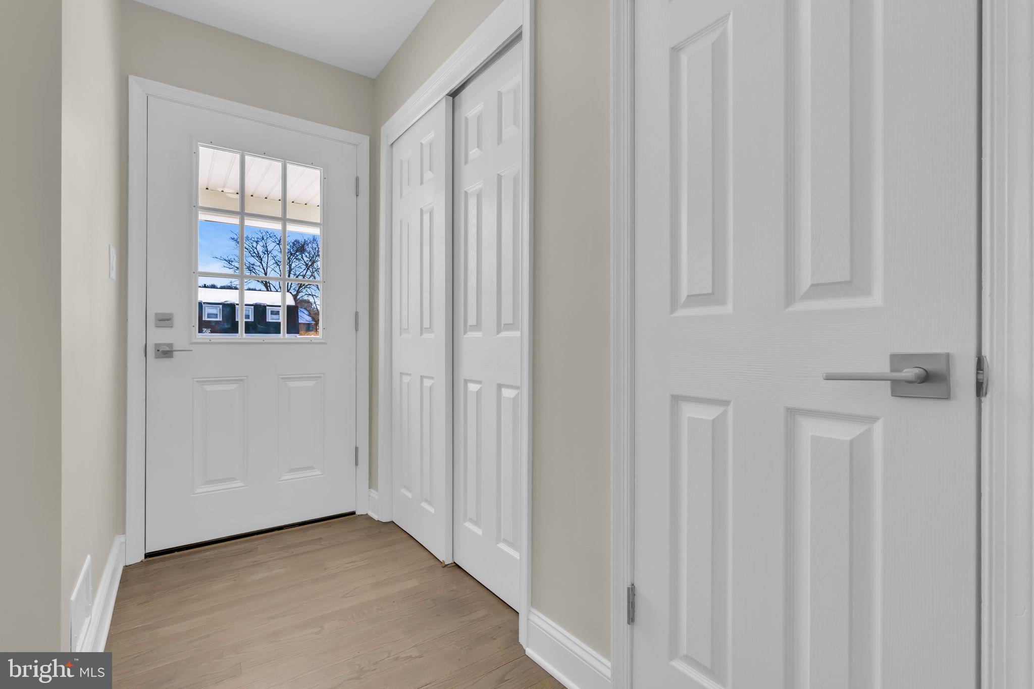 568 Flock Road Trenton, NJ 08690 - Photo 5 of 42 a view of entryway with window