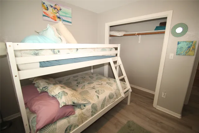 $849,900 | 1648 Sandpebble Place, Surfside Beach, TX 77541