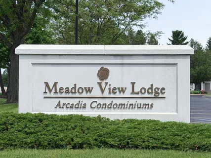 $310,000 | 14045 Moraine Hills Drive, Huntley, IL 60142