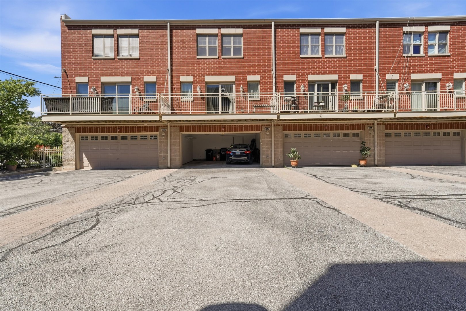 8625 Niles Center Road Skokie, IL 60077 - Photo 22 of 28