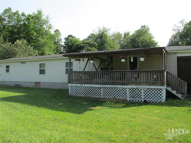 10109 Watterson Road Churubusco, IN 46723 - Photo 1 of 30