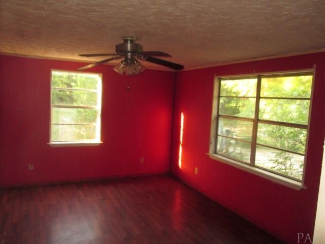 4674 Cerny Road Pensacola, FL 32526 - Photo 11 of 25 Gallery Image 11