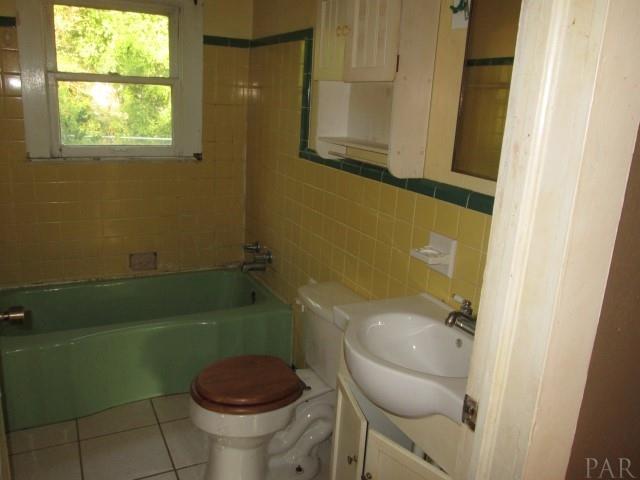 4674 Cerny Road Pensacola, FL 32526 - Photo 17 of 25 Gallery Image 17