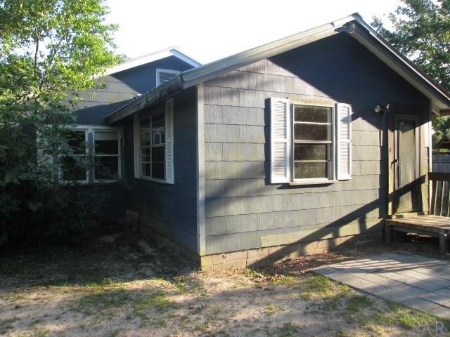4674 Cerny Road Pensacola, FL 32526 - Photo 3 of 25 Gallery Image 3