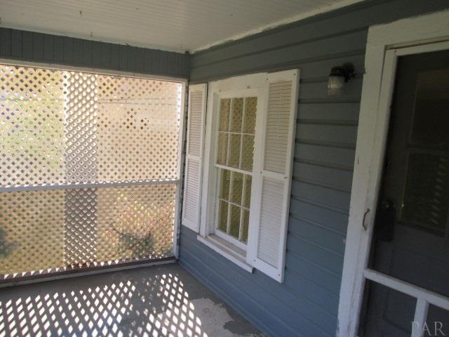4674 Cerny Road Pensacola, FL 32526 - Photo 6 of 25 Gallery Image 6
