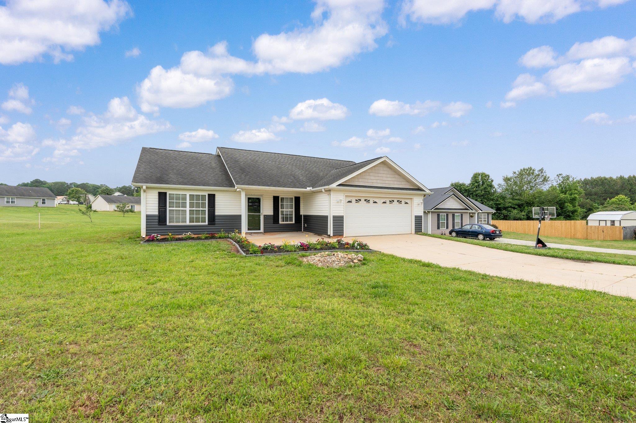 109 Wild Turkey Road Williamston, SC 29697 - Photo 4 of 43