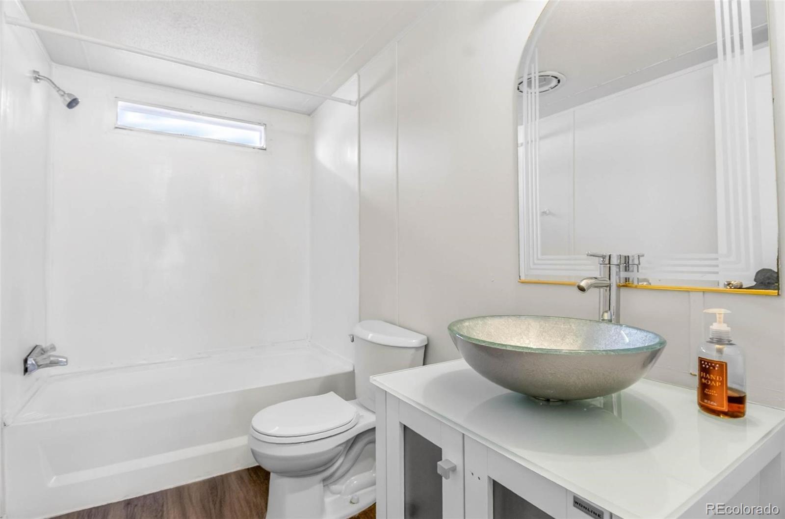 10201 Riverdale Road Thornton, CO 80229 - Photo 10 of 19