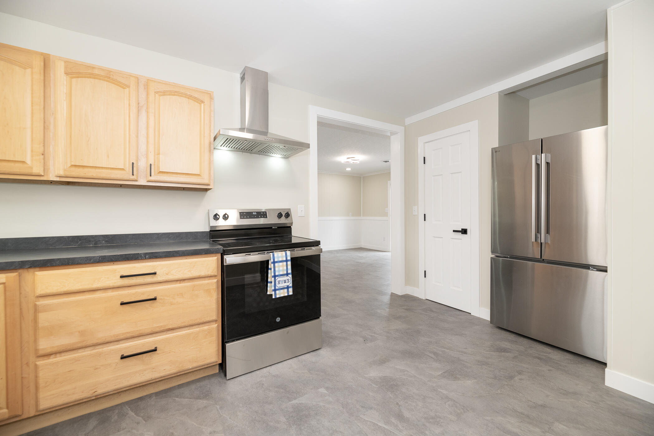 6507 Poorman Road Battle Creek, MI 49017 - Photo 8 of 35 Kitchen