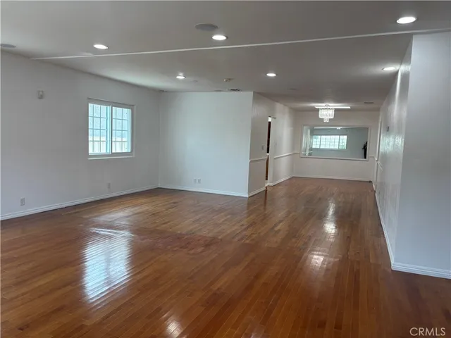 $1,099,999 | 5448 West 116th Street, Inglewood, CA 90304