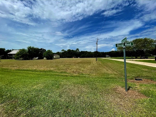 $9,750 | 0 Royal Wood Street, Palacios, TX 77465