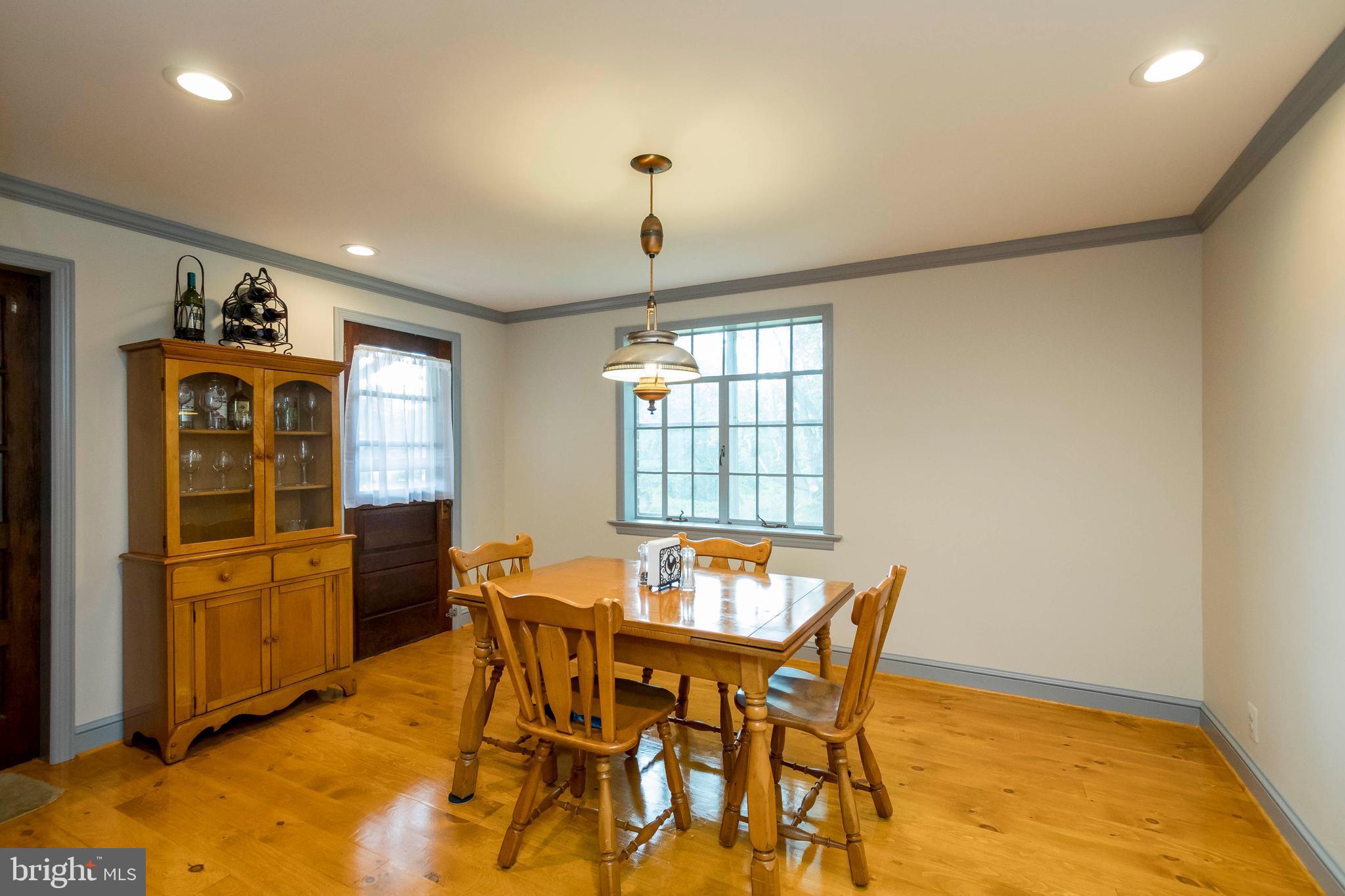 52 York Road York, PA 17407 - Photo 21 of 26 Dining Room