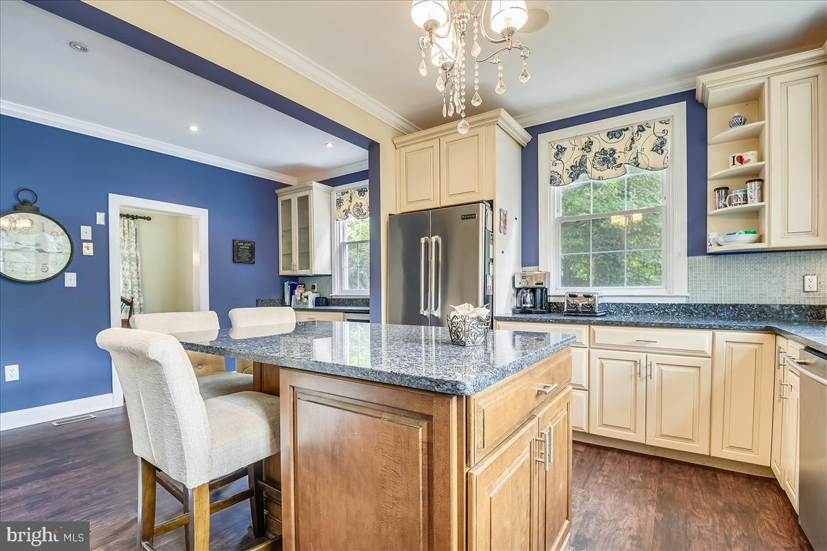 521 Wilton Road Baltimore, MD 21286 - Photo 13 of 38