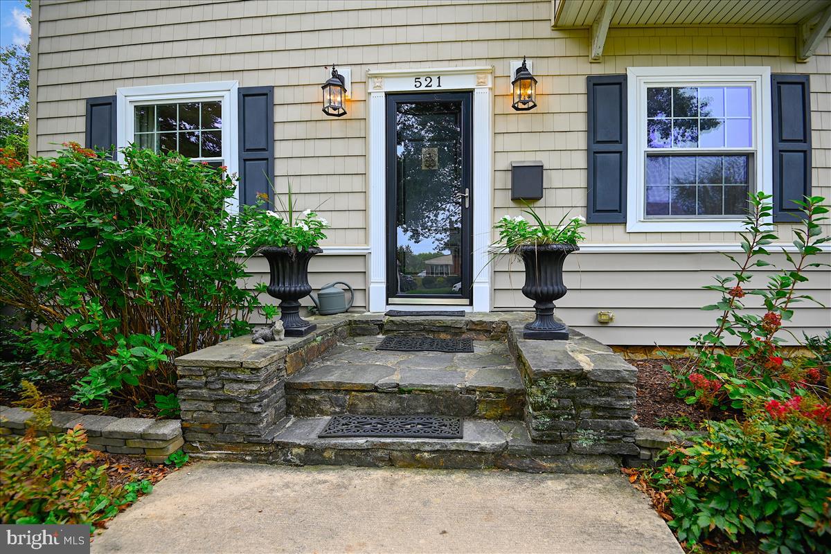 521 Wilton Road Baltimore, MD 21286 - Photo 4 of 38