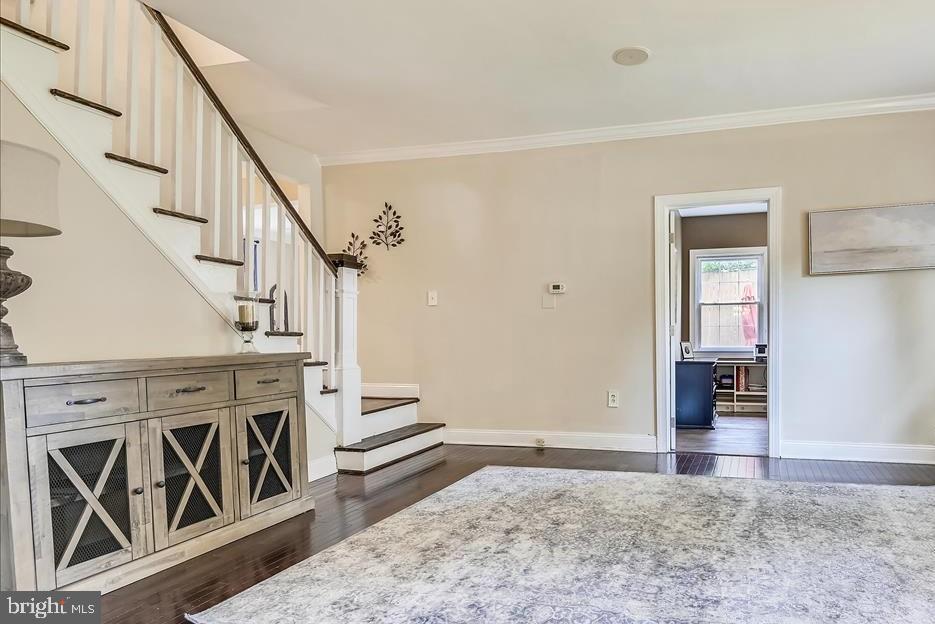 521 Wilton Road Baltimore, MD 21286 - Photo 6 of 38