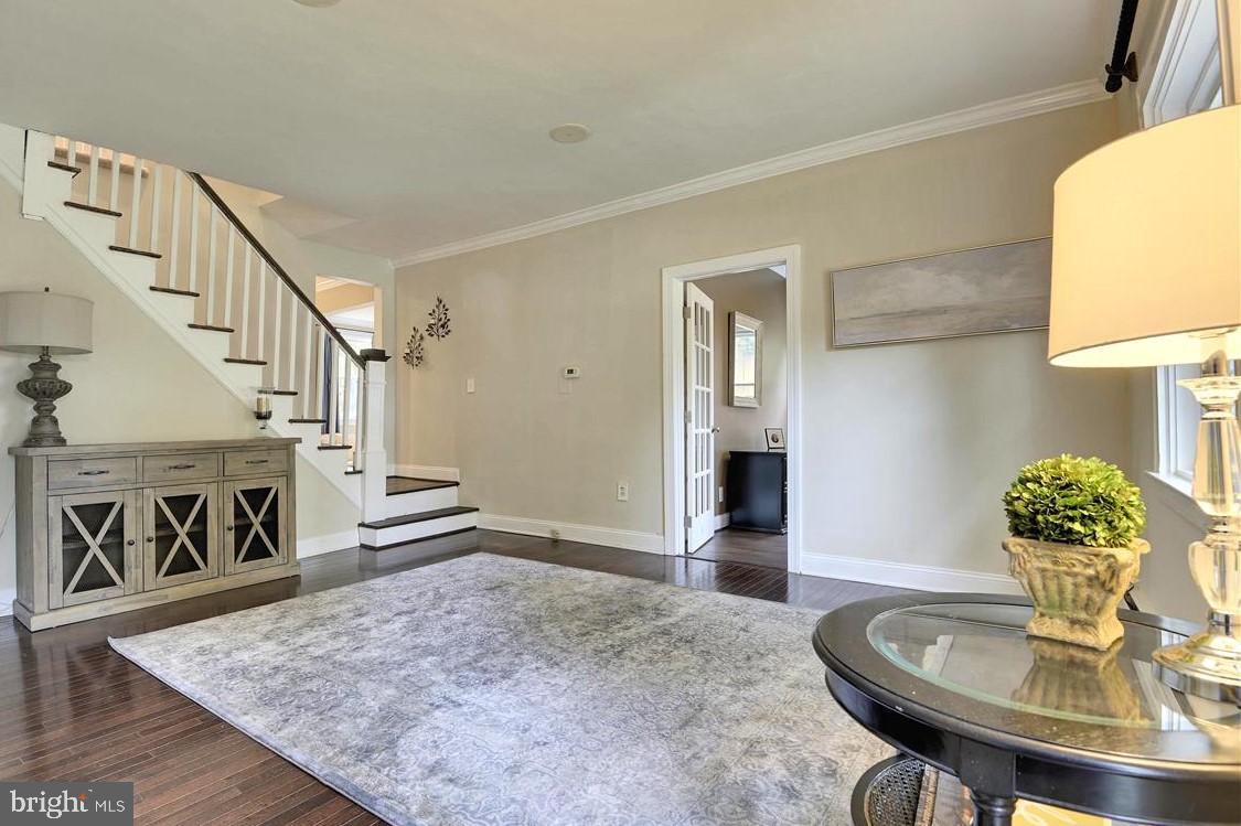 521 Wilton Road Baltimore, MD 21286 - Photo 8 of 38