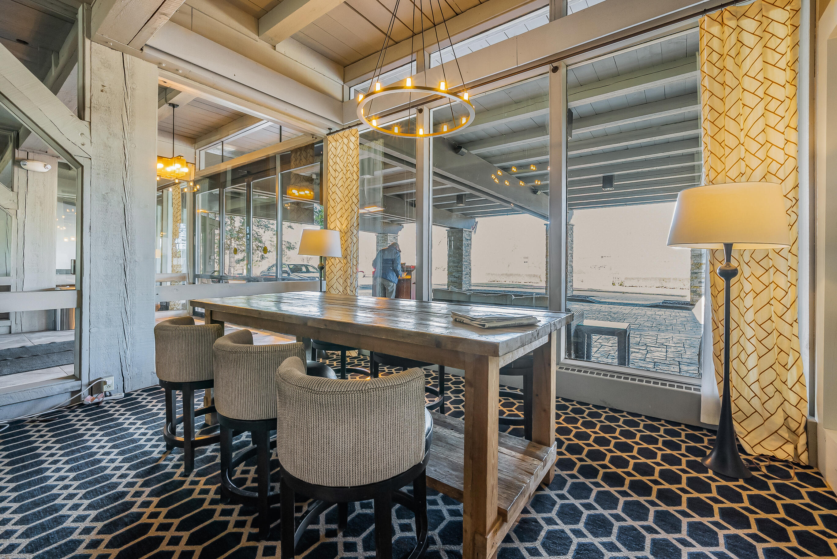 269 Fontana Boulevard, Unit 1707 Fontana, WI 53125 - Photo 29 of 41 Abbey Lobby