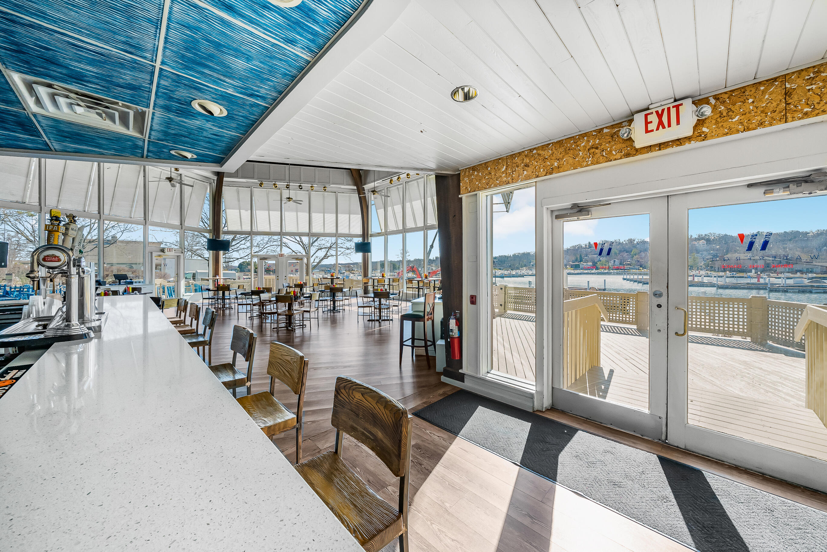 269 Fontana Boulevard, Unit 1707 Fontana, WI 53125 - Photo 34 of 41 Abbey Resort restaurant