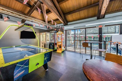 $129,000 | 269 Fontana Boulevard, Unit 1707, Fontana, WI 53125