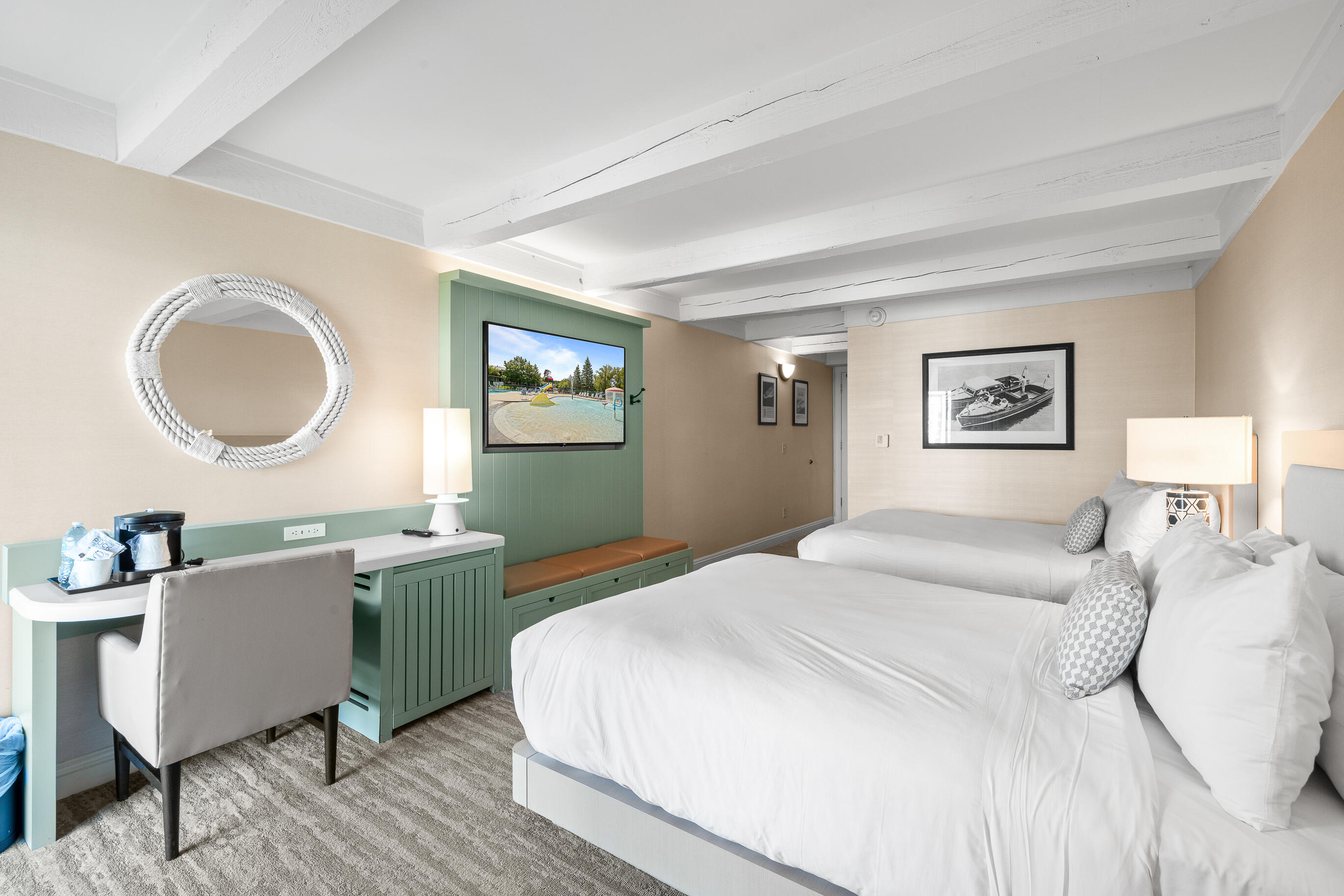 269 Fontana Boulevard, Unit 1707 Fontana, WI 53125 - Photo 8 of 41 Abbey Resort - 1707