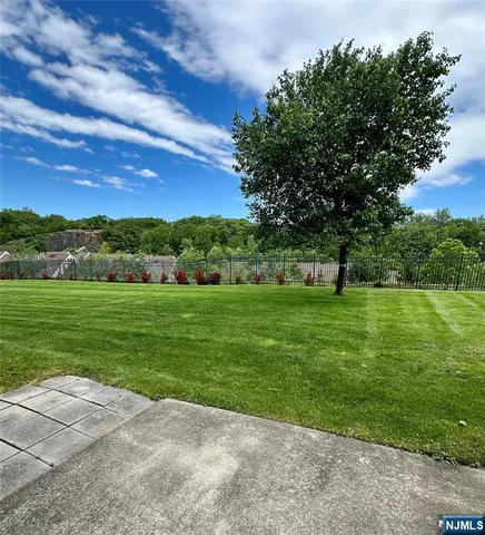 $4,300 | 35 Magnolia Way, North Haledon, NJ 07508