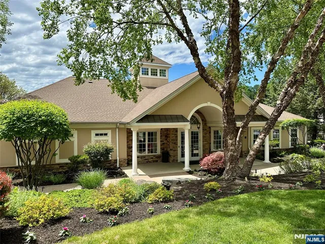 $4,300 | 35 Magnolia Way, North Haledon, NJ 07508