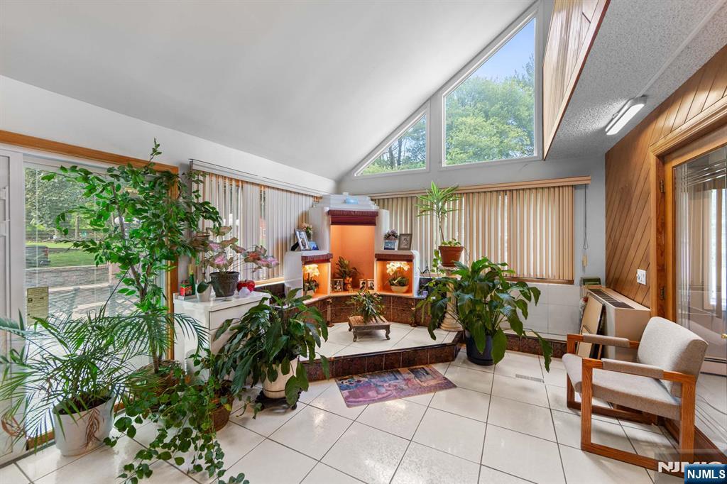 690 Soldier Hill Road Oradell, NJ 07649 - Photo 23 of 50