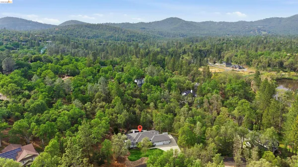 $750,000 | 19035 Apple Valley Drive, Sonora, CA 95370