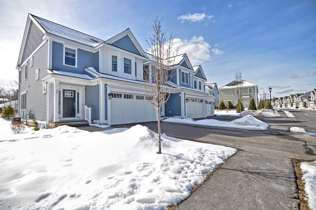 24 Oxbow Road, Unit 24 Framingham, MA 01701 - Photo 2 of 30 Gallery Image 2