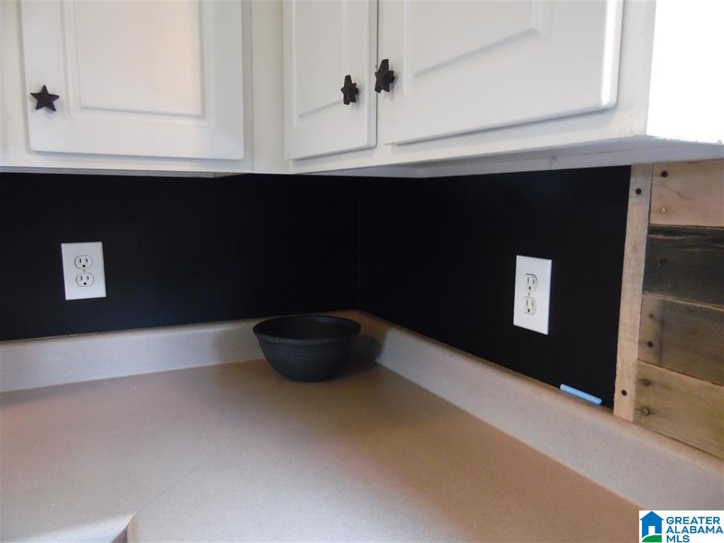 9099 Old Tennessee Pike Road Pinson, AL 35126 - Photo 12 of 15