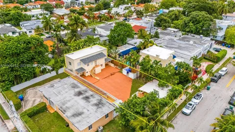 $950,000 | 2385 Southwest 17th Street, Miami, FL 33145